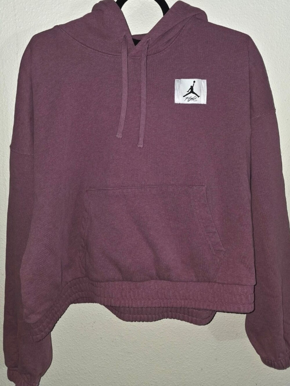 Nike Hoodie Womens XL Air Jordan Cropped  Pullover Sweatshirt Pink/Purple Color